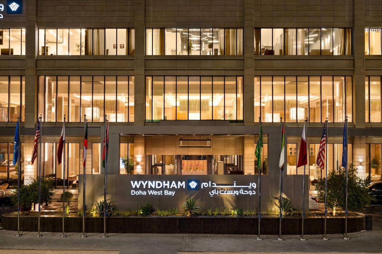 Готель Wyndham Doha West Bay Екстер'єр фото The hotel's entrance