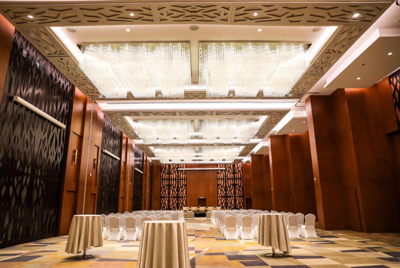 Готель Wyndham Doha West Bay Екстер'єр фото The ballroom